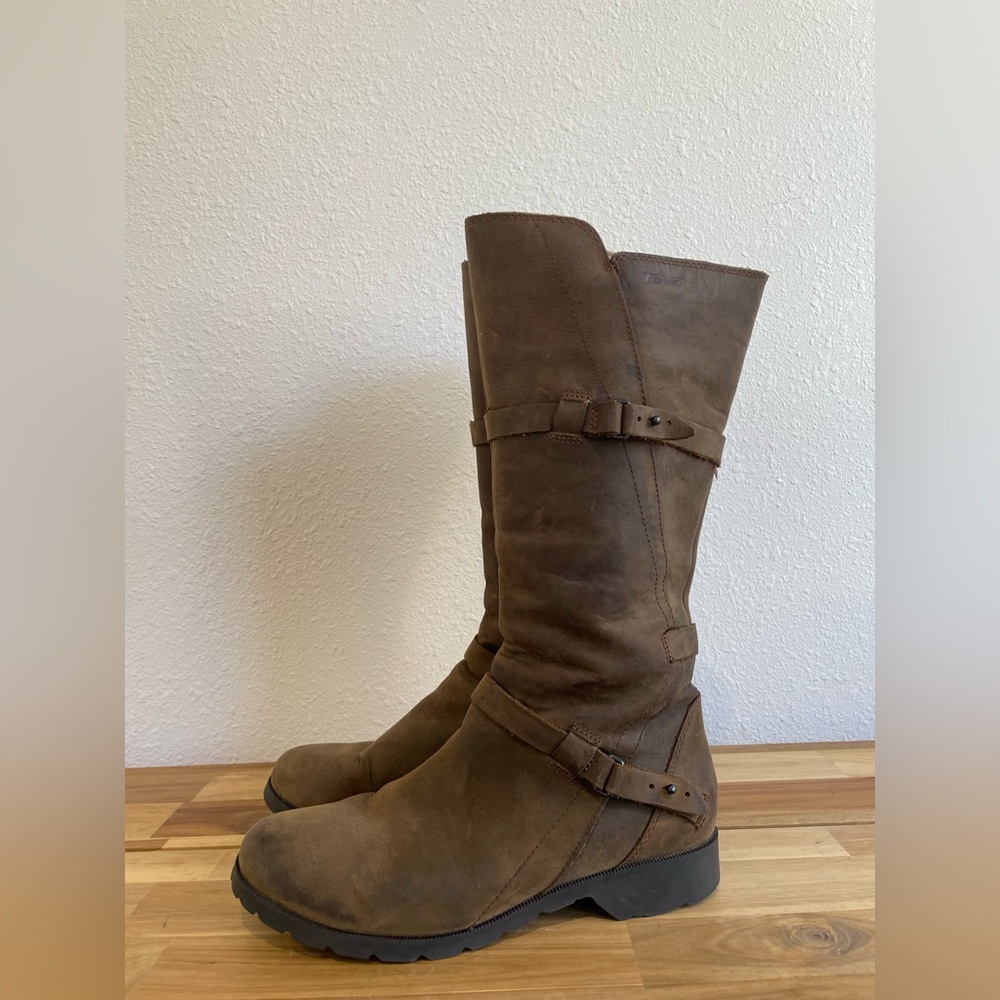 Teva | Brown De La Vina 1003011 Leather Side Zip Mid-Calf Riding Boots Size 8 - Picture 4 of 11